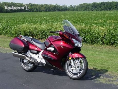 7. 2005 Honda ST1300
